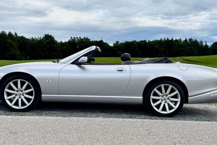 Jaguar XK8 167.500 km 24.900 &euro; München 81675