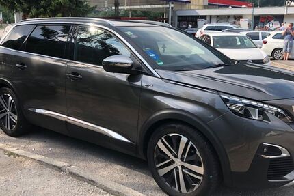 Peugeot 5008 135.812 km 17.500 &euro; München 81248