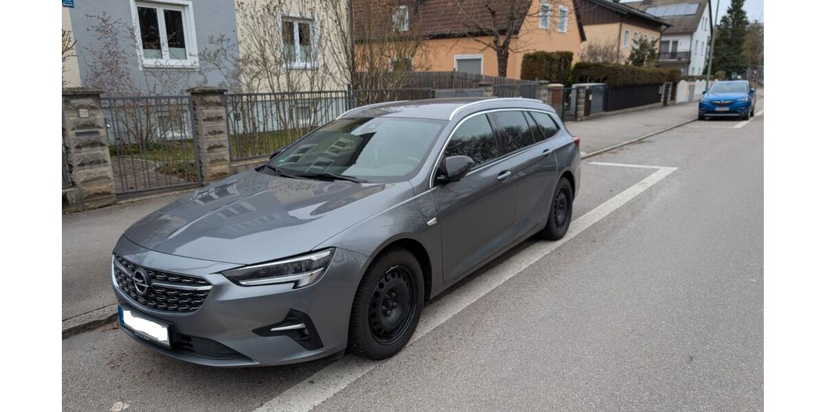 Opel Insignia 93.000 km 15.400 &euro; München 80939