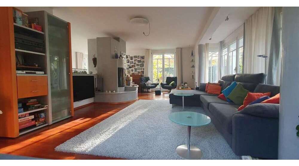Haus zum Kaufen in München 1.695.000 € 216 m²