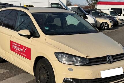 VW Touran 390.000 km 3.900 &euro; München 81677