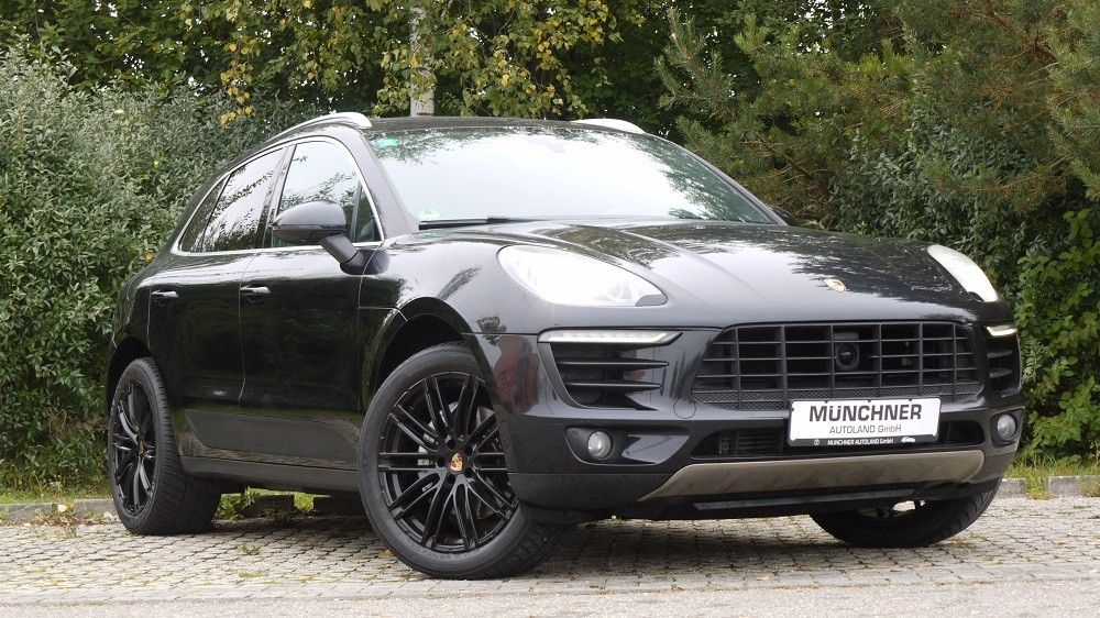 Porsche Macan 303.000 km 18.900 &euro; München 81243