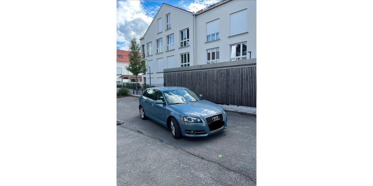 Audi A3 210.000 km 2.800 &euro; Holzkirchen 83607
