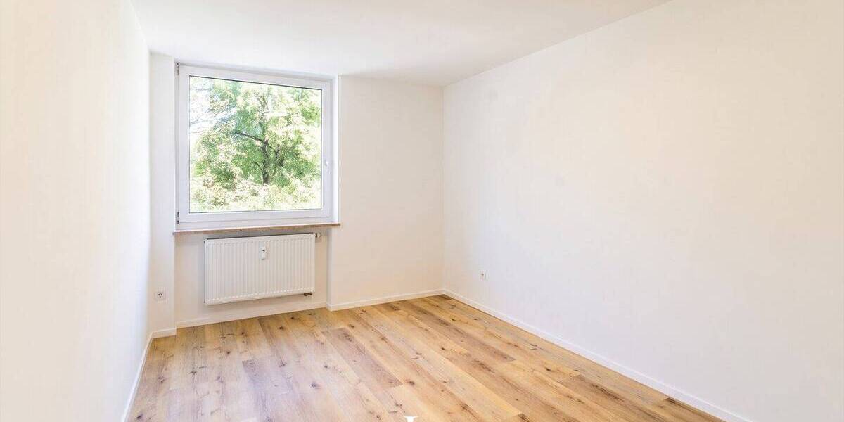 Etagenwohnung München Bogenhausen - 3 Zimmer, 78 m&sup2;, 599.000&euro; | Angebot:26779572