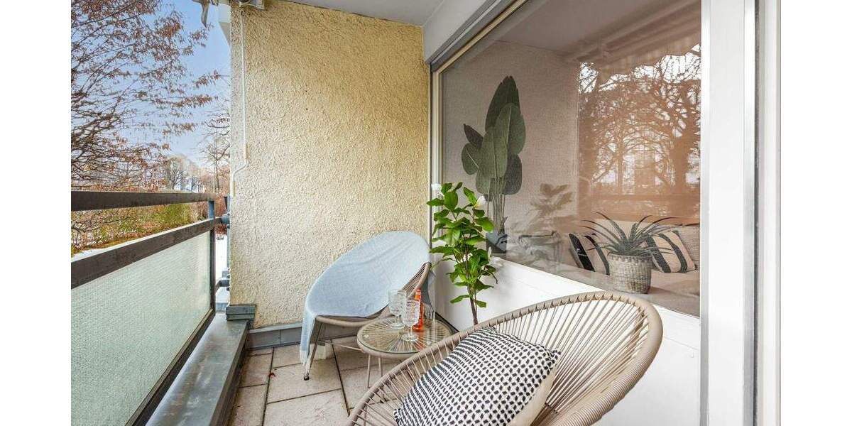 Etagenwohnung München Bogenhausen - 3 Zimmer, 81 m&sup2;, 679.000&euro; | Angebot:25776325