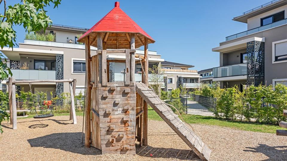 Erdgeschoßwohnung Putzbrunn - 4 Zimmer, 110 m&sup2;, 2.290&euro; | Angebot:23739921