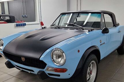 Fiat 124 Spider 51.625 km 78.650 &euro; Starnberg 82319