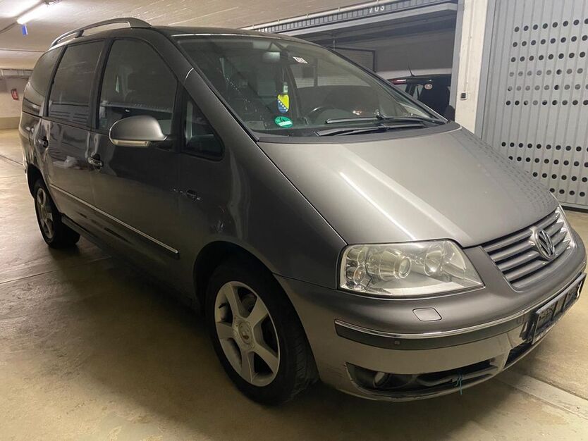 VW Sharan 343.106 km 1.499 € München 80686