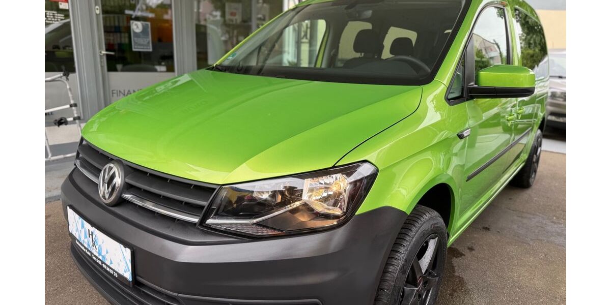 VW Caddy Maxi 6.115 km 22.999 &euro; München 81549