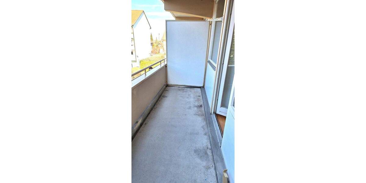 1-Zimmer-Wohnung mit Balkon in Olching. Frei und ohne Provision. Gerne Angebote. 1 zimmer