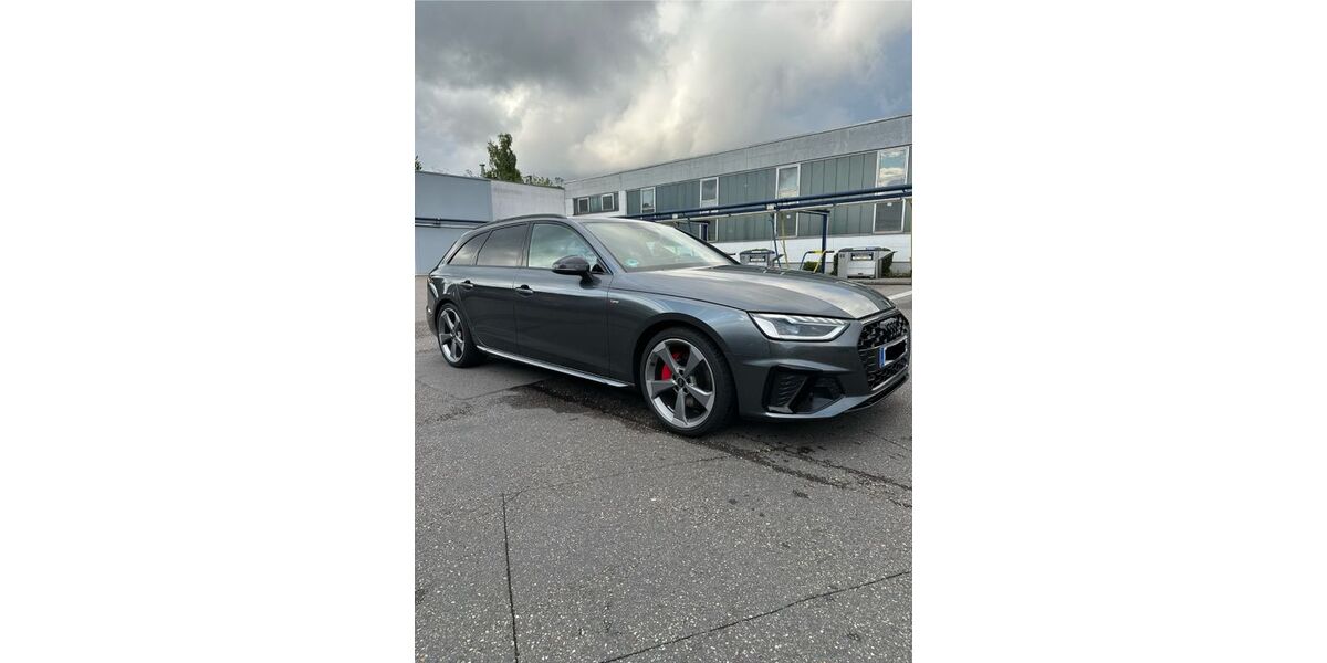 Audi A4 13.000 km 43.990 &euro; München 81249