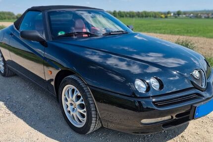 Alfa Romeo Spider 59.000 km 16.700 &euro; München 80335