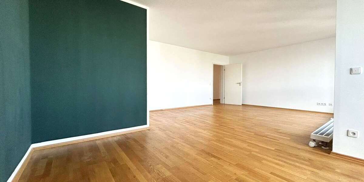 Freie Dachterrassen-Traum-Wohnung in Bogenhausen (Erbpacht) - Dachgeschoßwohnung München Bogenhausen | Angebot:27122731