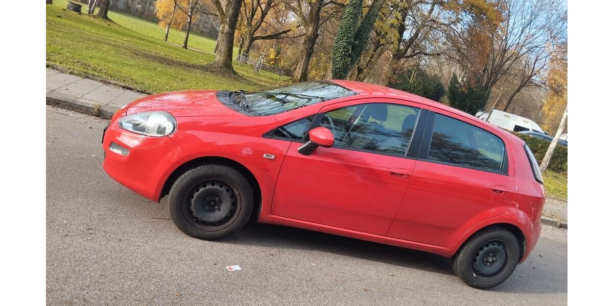 Fiat Punto 129.470 km 2.600 &euro; Puchheim 82178