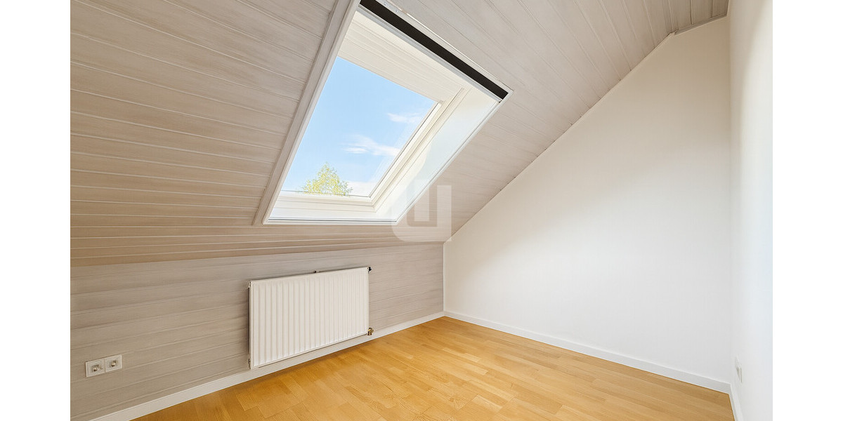 WINDISCH IMMOBILIEN - Gut geschnittene Dachgeschosswohnung, für den Käufer provisionsfrei! - Dachgeschoßwohnung Gröbenzell | Angebot:22627602