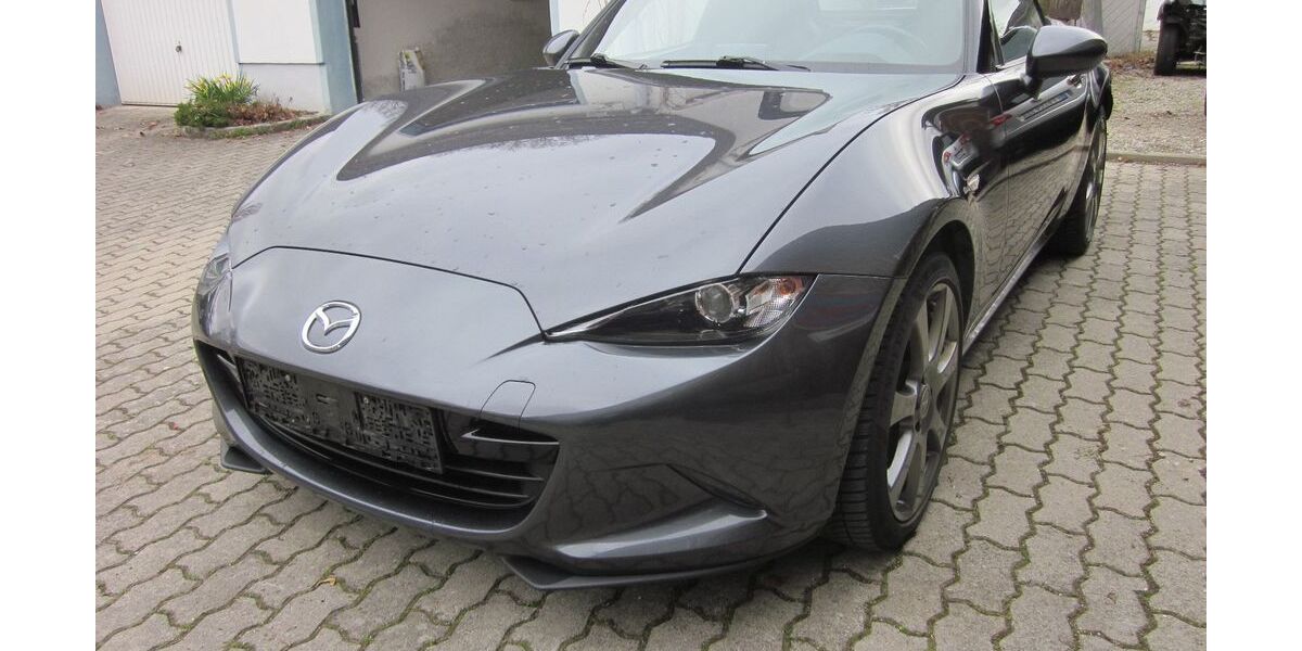 Mazda MX-5 97.000 km 13.900 &euro; Gröbenzell 82194