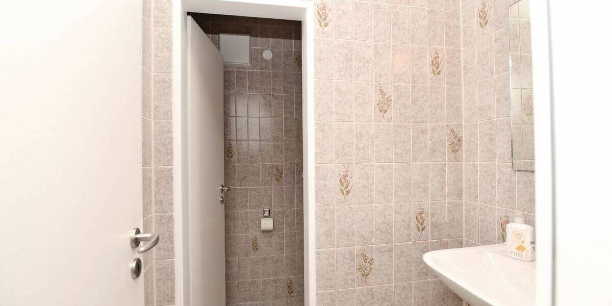 Etagenwohnung München Laim - 4 Zimmer, 141 m&sup2;, 2.000&euro; | Angebot:26740029