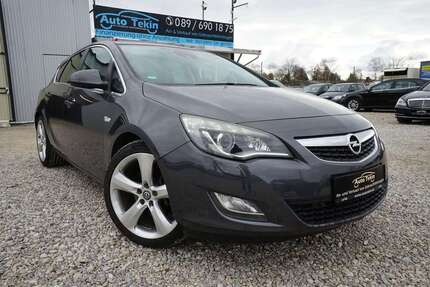 Opel Astra 126.973 km 8.950 &euro; München 81829