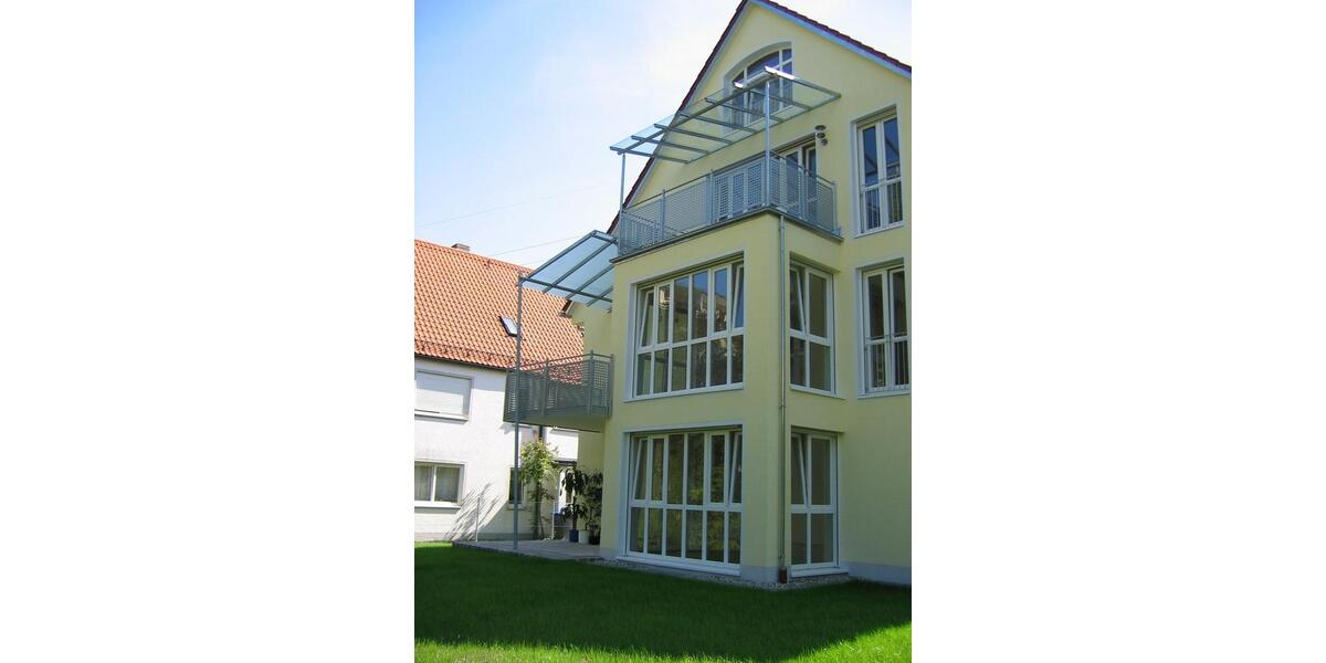 Dachgeschoßwohnung Karlsfeld - 3.5 Zimmer, 82 m&sup2;, 1.350&euro; | Angebot:25752513