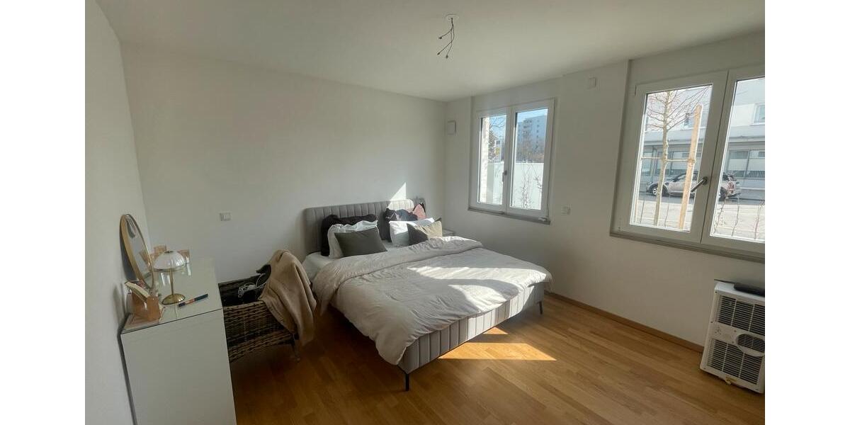 Etagenwohnung Haar - 2 Zimmer, 63 m&sup2;, 1.700&euro; | Angebot:25749825