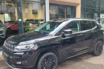 Jeep Compass 75.900 km 22.980 &euro; Gröbenzell 82194