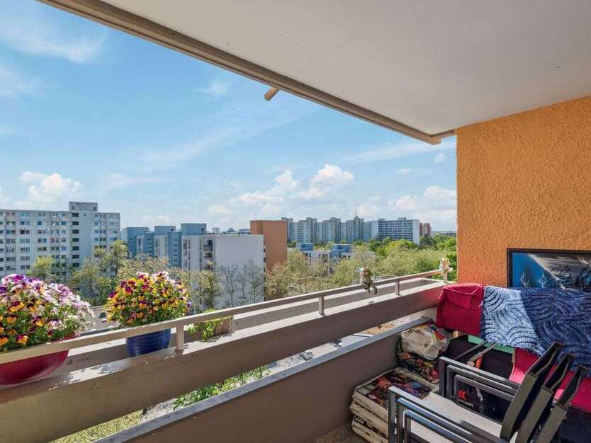 Wohnung zum Kaufen in München 380.000 € 72.03 m²
