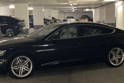 Audi A5 92.000 km 28.000 &euro; München 81379