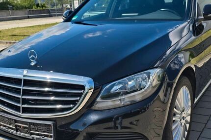 Mercedes-Benz C 200 128.400 km 10.990 &euro; Fürstenfeldbruck 82256