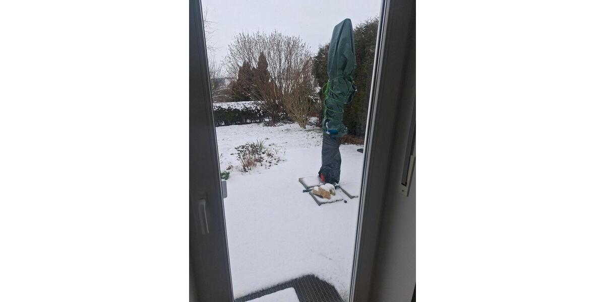 Etagenwohnung Erdweg - 2 Zimmer, 50 m&sup2;, 39&euro; | Angebot:24474245