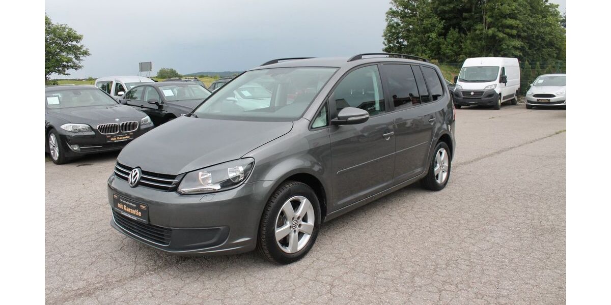 VW Touran 127.510 km 9.990 &euro; Holzkirchen bei München 83607