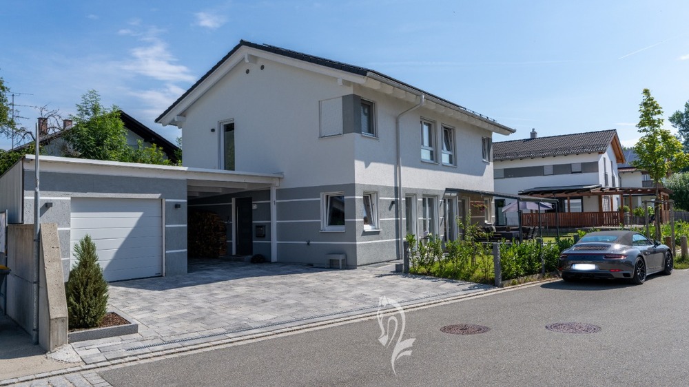 Modernes Architektenhaus mit A+ Energieeffizienz und großzügigem Raumangebot - Einfamilienhaus Ebersberg | Angebot:26992684