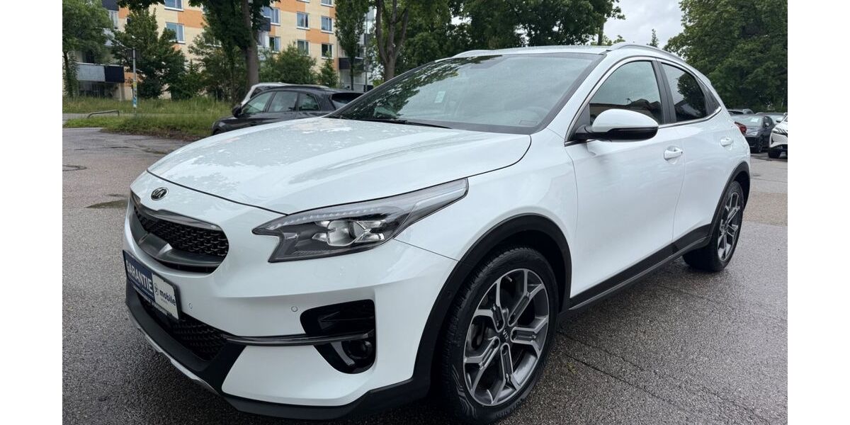 Kia XCeed 67.027 km 16.999 &euro; München 81243