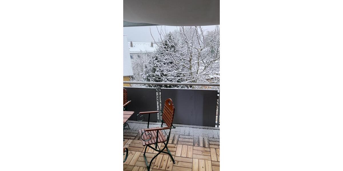 Dachgeschoßwohnung Moosinning - 3 Zimmer, 78 m&sup2;, 1.300&euro; | Angebot:26396892