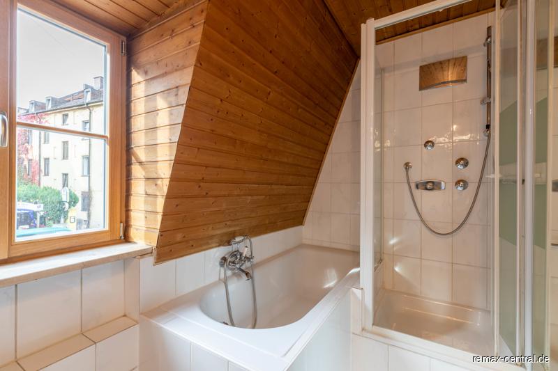 REMAX - 4-Zi-Whg in Sendling! Stilvolles Wohnen und Homeoffice im Baudenkmal! 4 zimmer