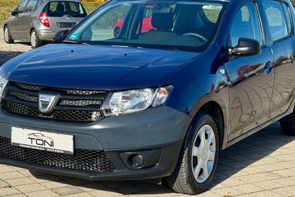 Dacia Sandero 19.600 km 7.290 &euro; München 81243