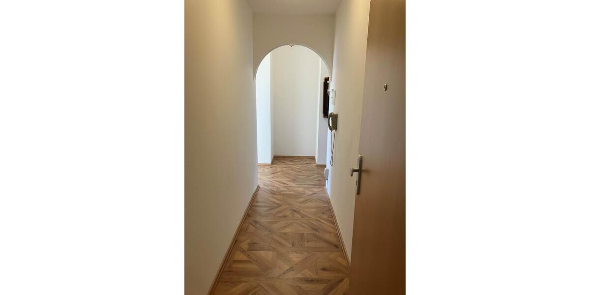 Dachgeschoßwohnung München Pasing-Obermenzing - 3 Zimmer, 70 m&sup2;, 1.600&euro; | Angebot:25431653