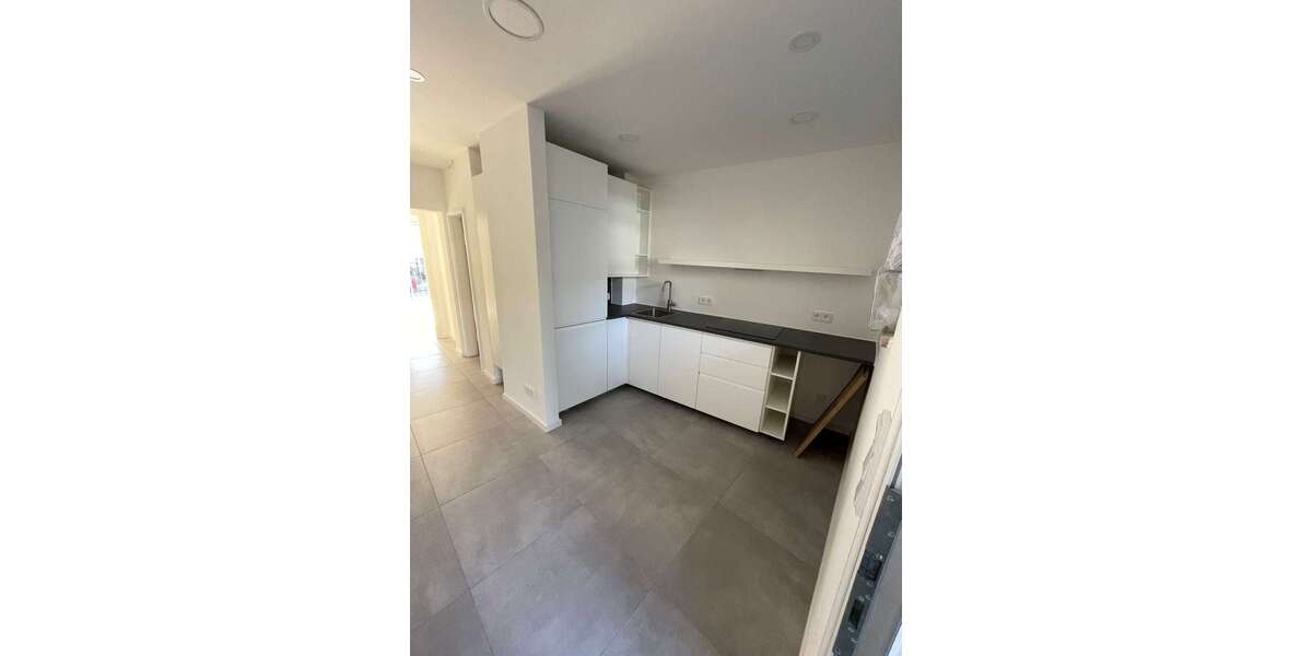 Etagenwohnung München Am Riesenfeld - 2 Zimmer, 51 m&sup2;, 1.245&euro; | Angebot:27722100