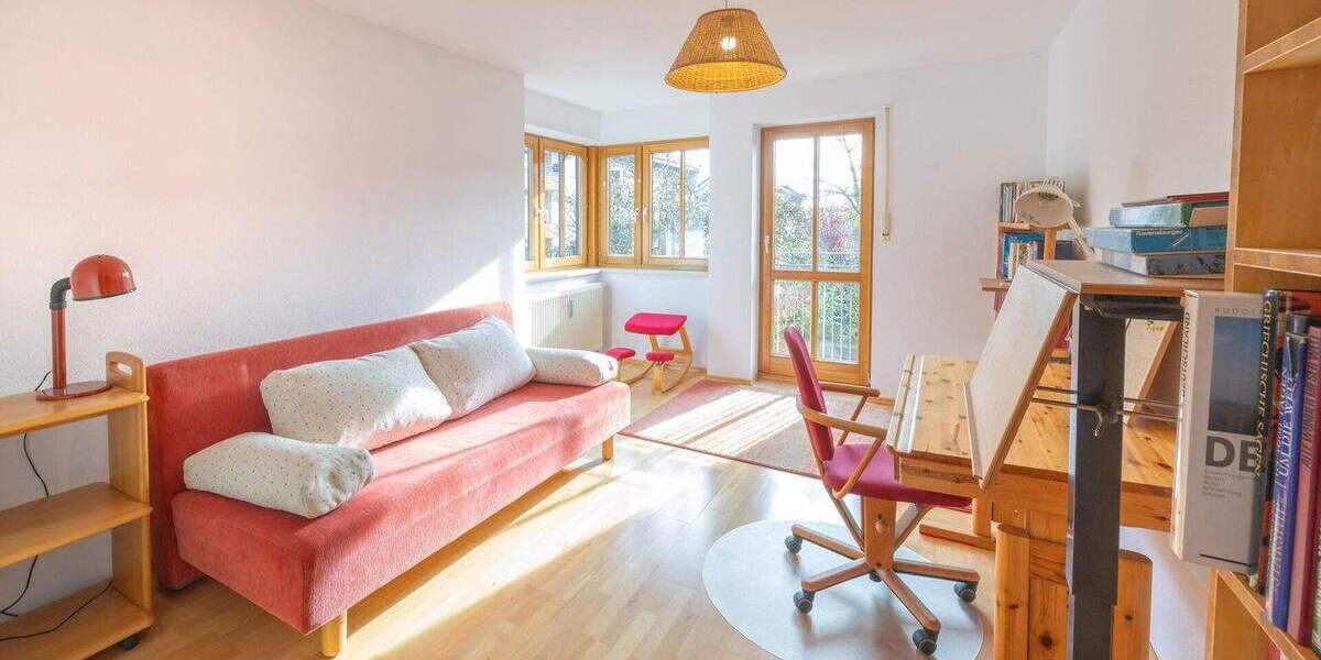 Reihenendhaus Fürstenfeldbruck - 8 Zimmer, 200 m&sup2;, 940.000&euro; | Angebot:25691105