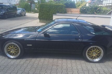 Porsche 928 86.000 km 42.000 &euro; Hallbergmoos 85399