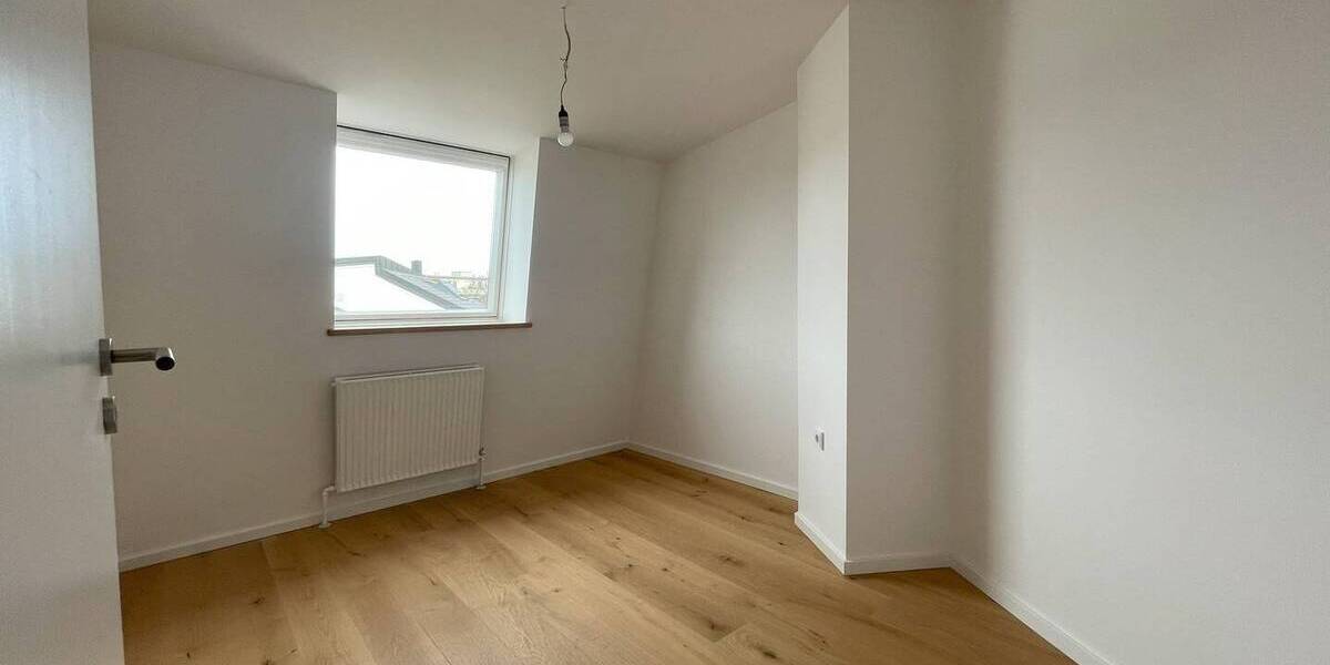 Reihenmittelhaus Unterschleißheim Lohhof - 6 Zimmer, 132 m&sup2;, 890.000&euro; | Angebot:26151158