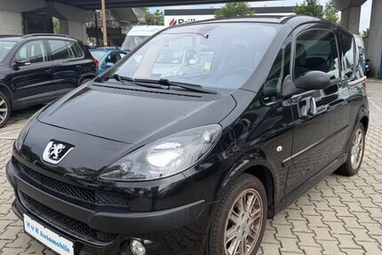 Peugeot 1007 117.568 km 1.999 &euro; München 81825