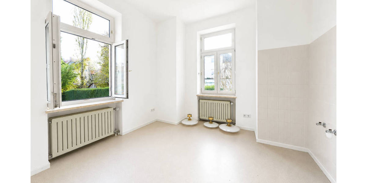 Einfamilienhaus Fürstenfeldbruck - 7 Zimmer, 180 m&sup2;, 3.200&euro; | Angebot:26557797