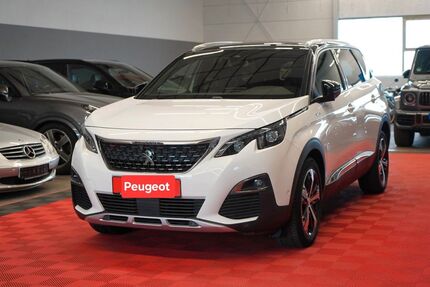 Peugeot 5008 86.000 km 20.500 € München 81735