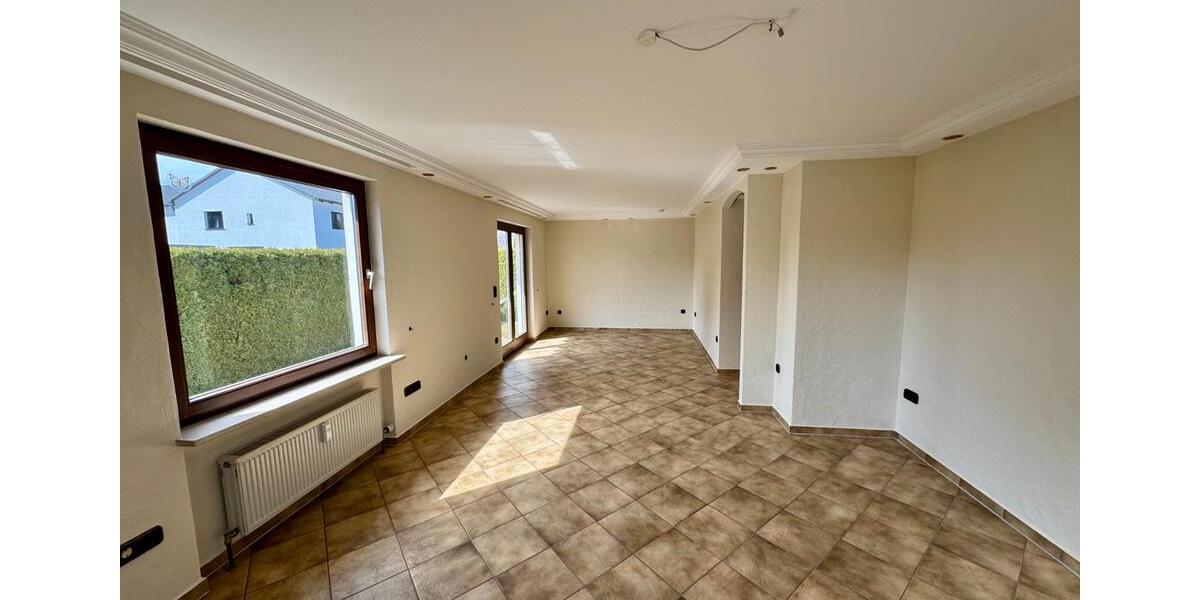 Erdgeschoßwohnung München Schwabing-Freimann - 3 Zimmer, 20 m&sup2;, 700&euro; | Angebot:26323454
