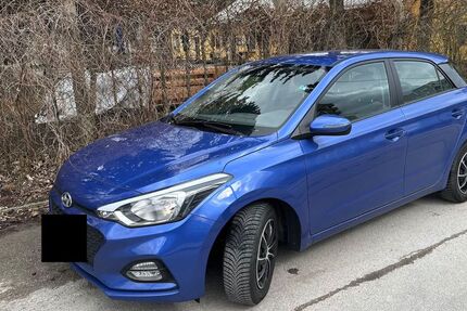 Hyundai i20 107.034 km 8.000 &euro; München 80637