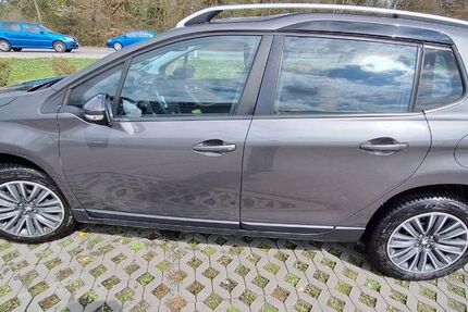 Peugeot 2008 80.041 km 7.490 &euro; Hohenbrunn 85662