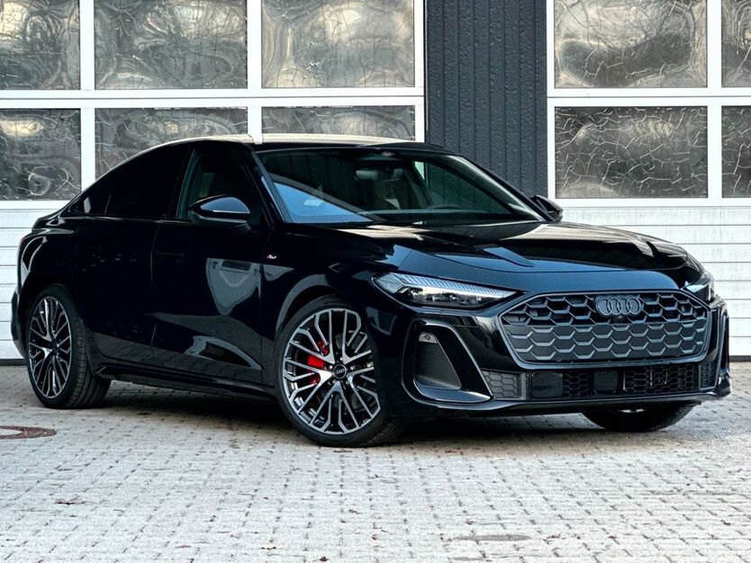 Audi A5 5.900 km 64.855 € Forstinning bei München 85661