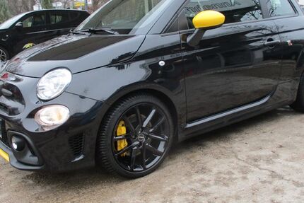Abarth 695C 18.400 km 27.900 &euro; Krailling bei München 82152