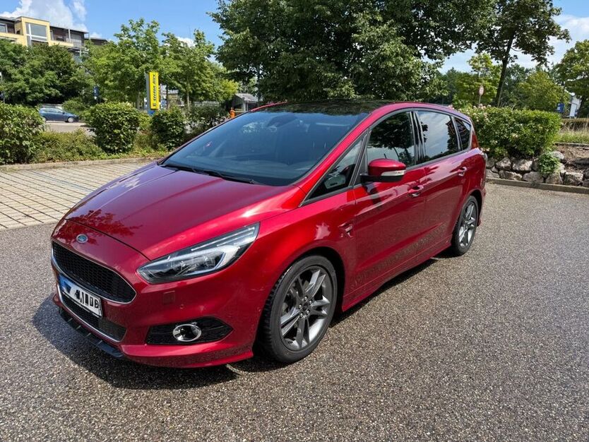 S-Max
