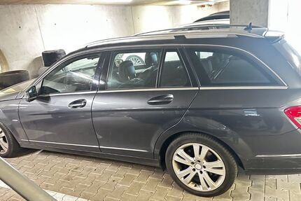 Mercedes-Benz C 250 260.000 km 2.500 &euro; Karlsfeld 85757
